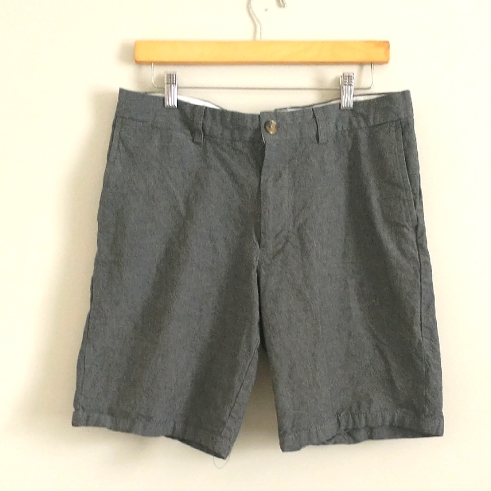 Wicked Stitch Men's Gray Shorts. Size/32